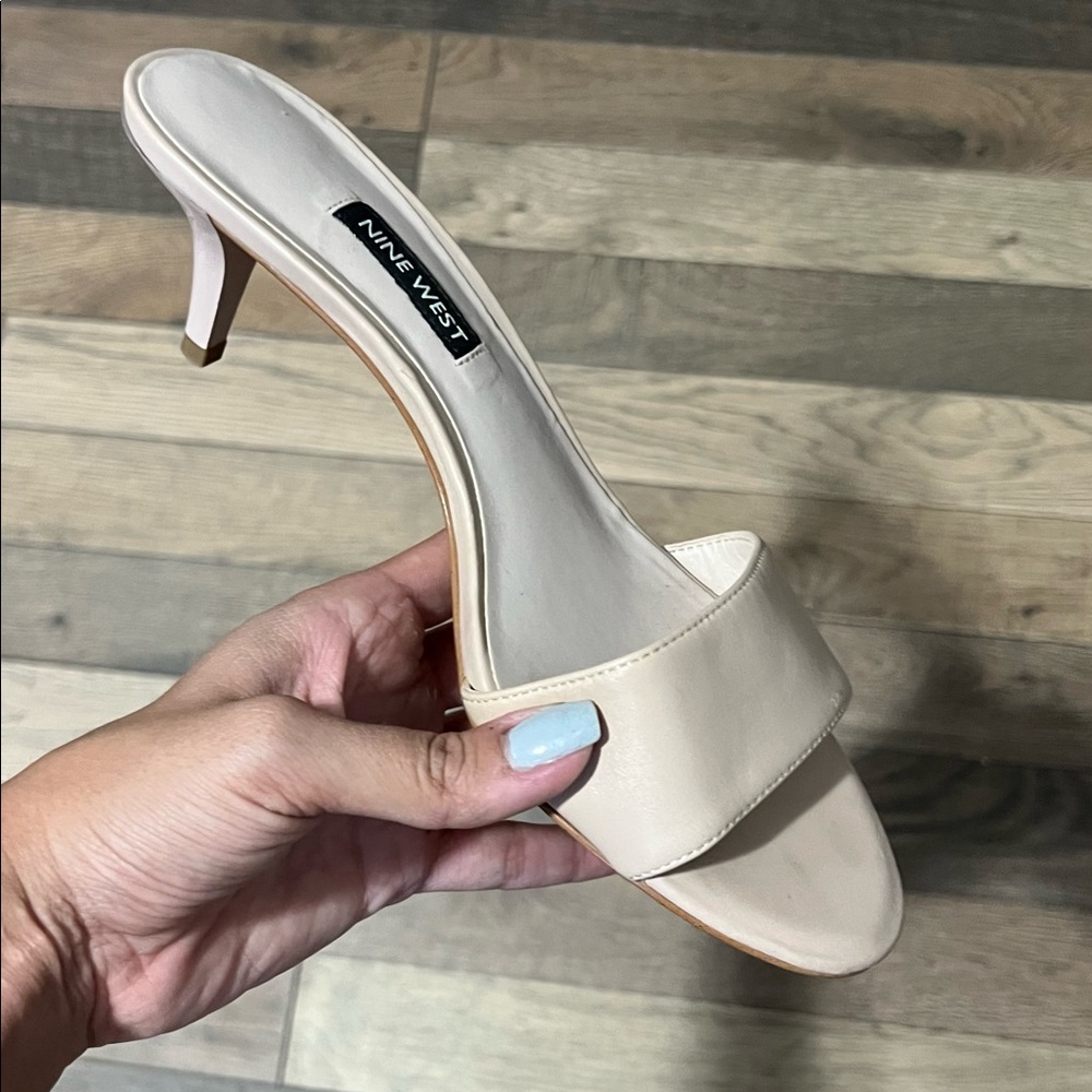 Nine West - Pinkish Nude Kitten Heels